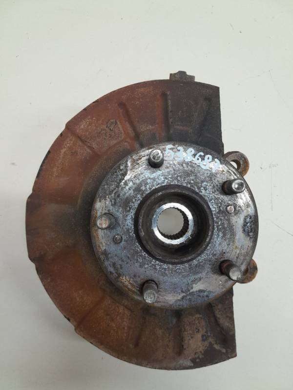 Кулак поворотный передний левый Suzuki Grand Vitara 2005-2015