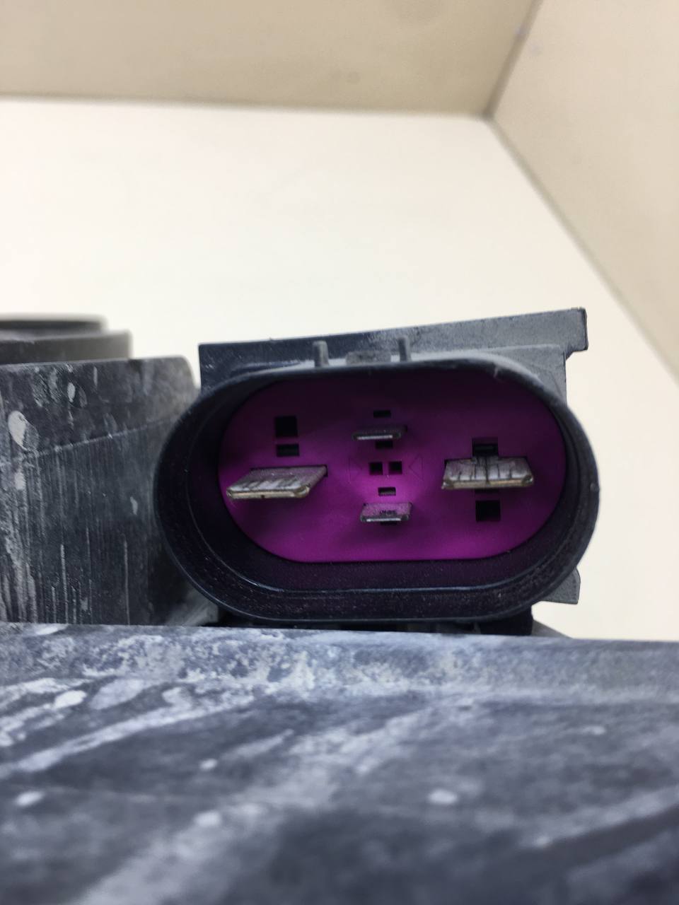 Диффузор вентилятора Volkswagen Tiguan (5N1) 2007-2011