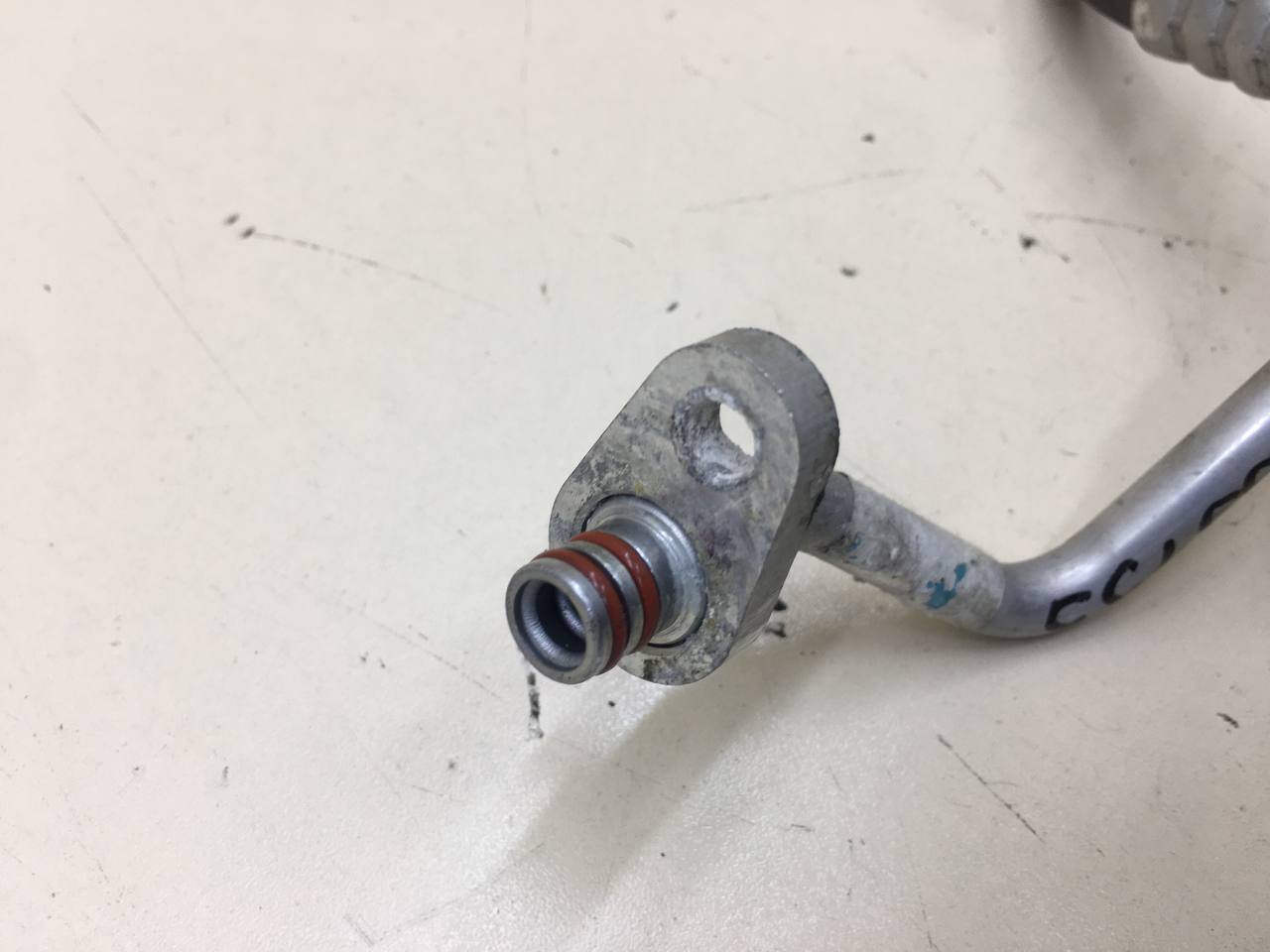 Трубка кондиционера Ford Mondeo 4 2007-2015