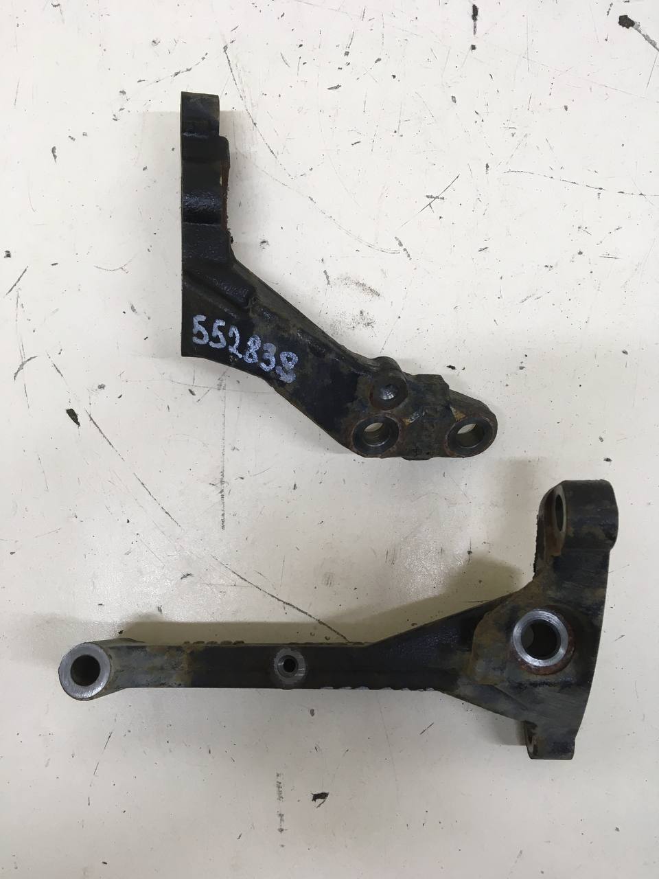 Кронштейн двигателя Toyota Rav 4 (XA40) 2013-2019 Кронштейн двигателя Toyota Rav 4 (XA40) 2013-2019