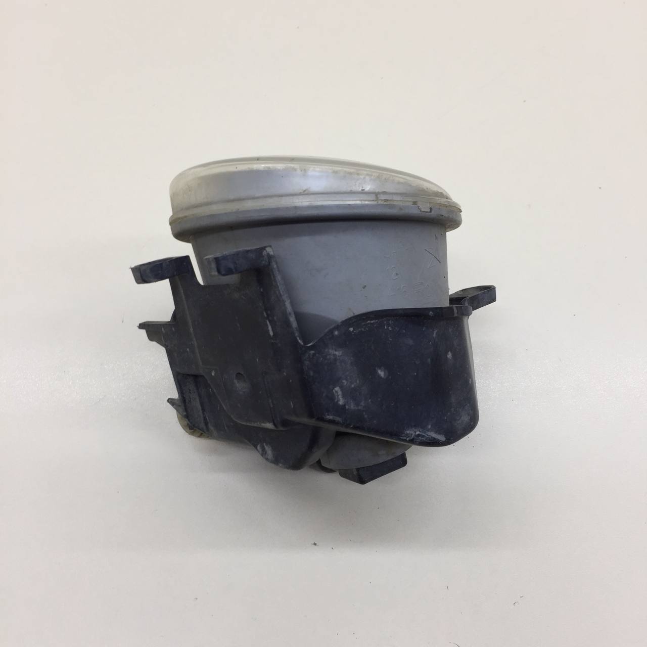 Фара противотуманная правая Toyota Rav 4 (XA40) 2013-2019 Фара противотуманная правая Toyota Rav 4 (XA40) 2013-2019