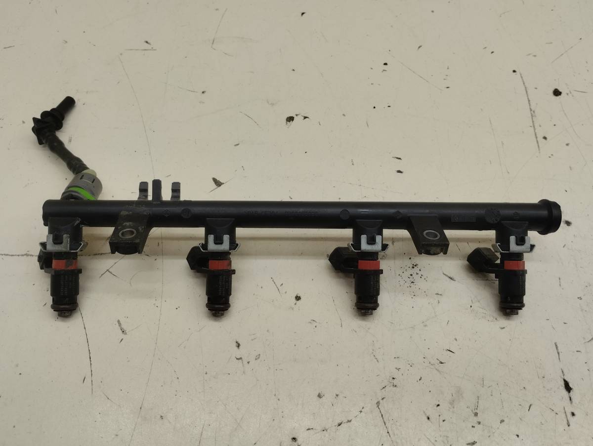 Рейка топливная (рампа) Renault Duster (HSA, HSM) 2012>