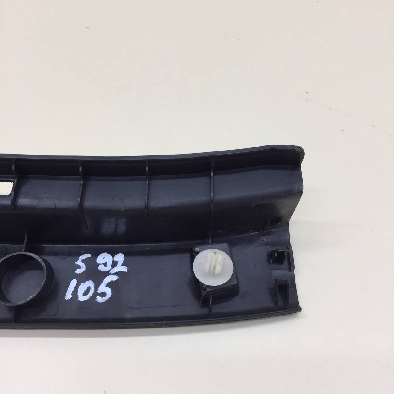 Обшивка багажника Toyota Rav 4 (A30) 2006-2013