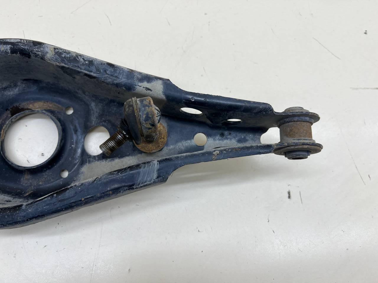 Рычаг задний поперечный Toyota Rav 4 (XA40) 2013-2019