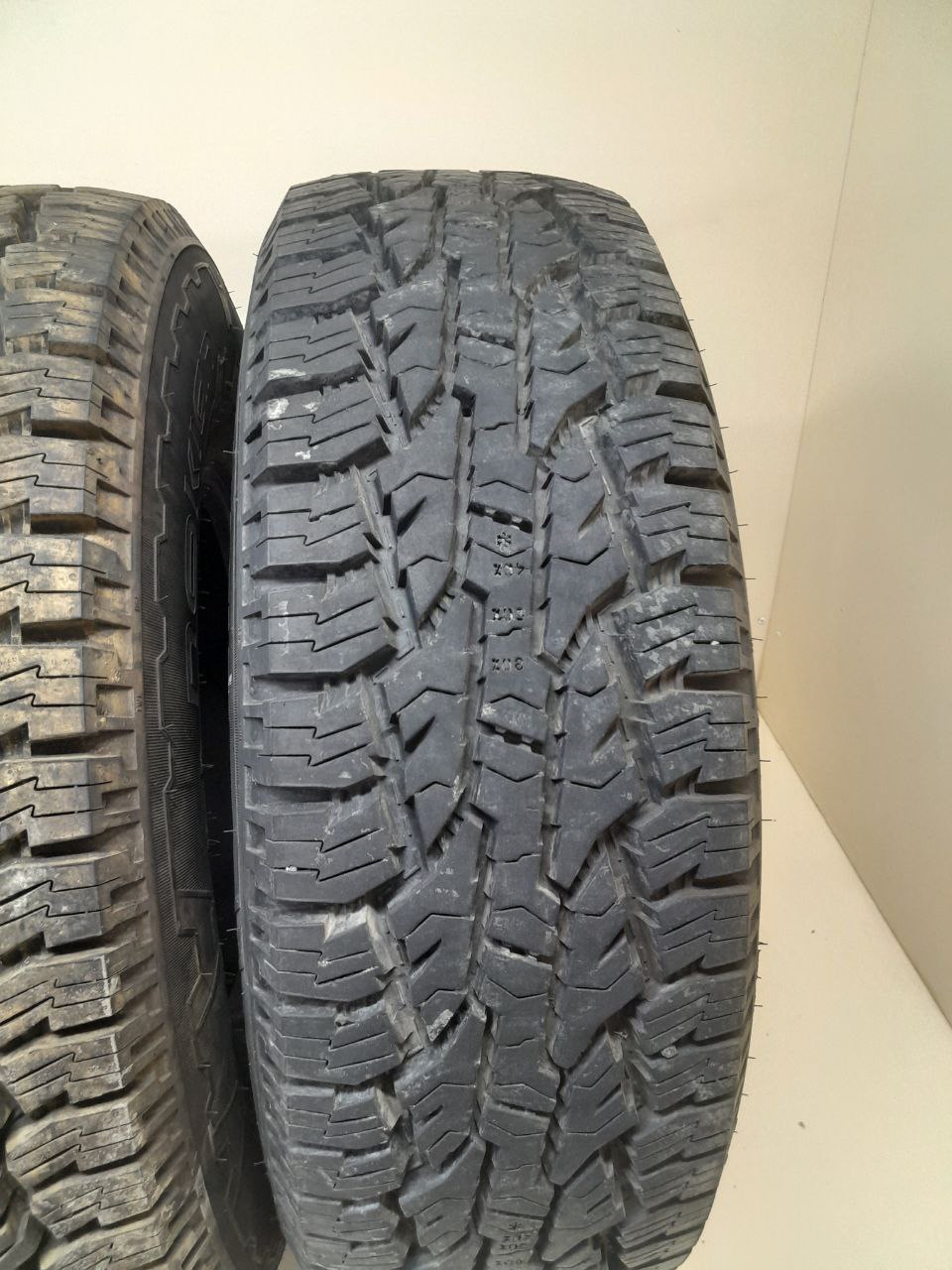Шины к-кт R16 Всесезонные Nokian Rotiiva AT plus.