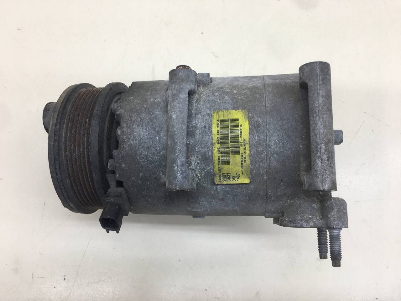 Компрессор системы кондиционирования Ford Mondeo 4 2007-2015