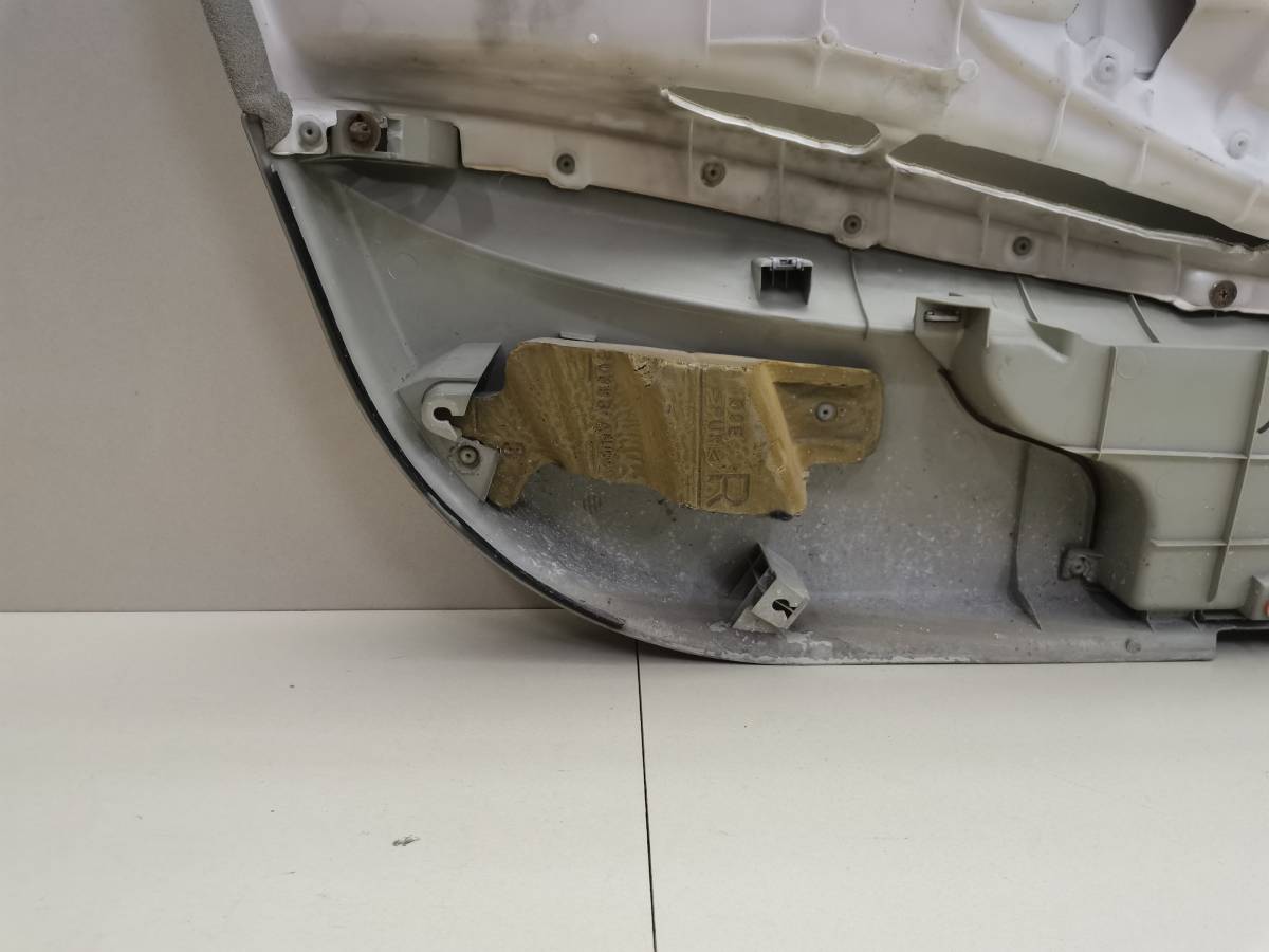 Обшивка двери передней правой Nissan Primera (P12) 2002-2007