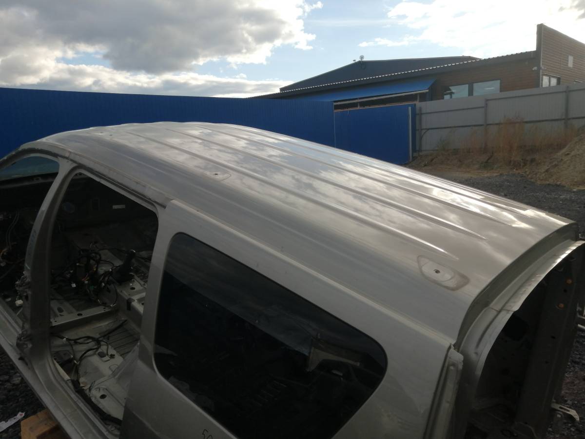Крыша Lada Largus 2012>
