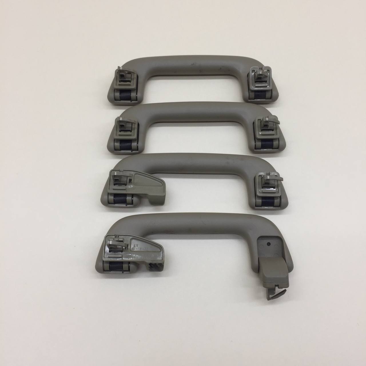 Ручка внутренняя потолочная Toyota Rav 4 (A30) 2006-2013