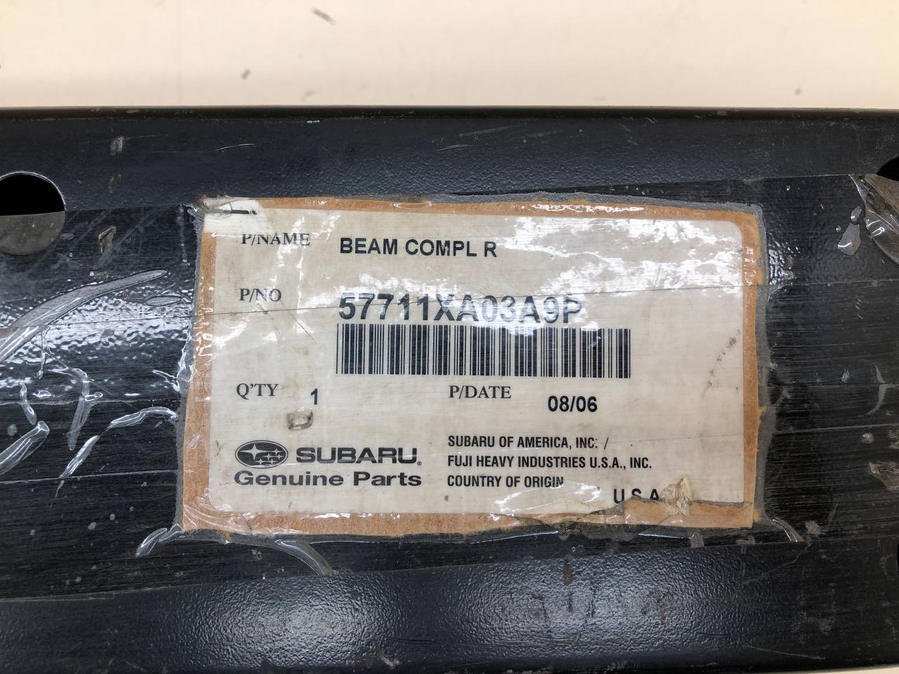 Усилитель заднего бампера Subaru Tribeca (B9) 2004-2008