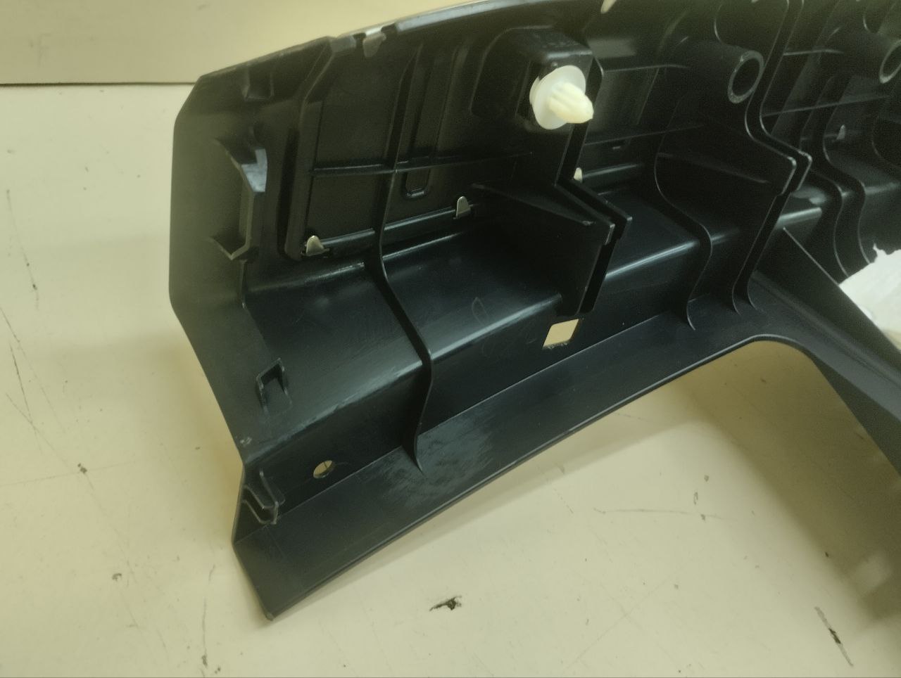 Обшивка багажника Lexus NX 200 (Z10) 2014-2021 Обшивка багажника Lexus NX 200 (Z10) 2014-2021