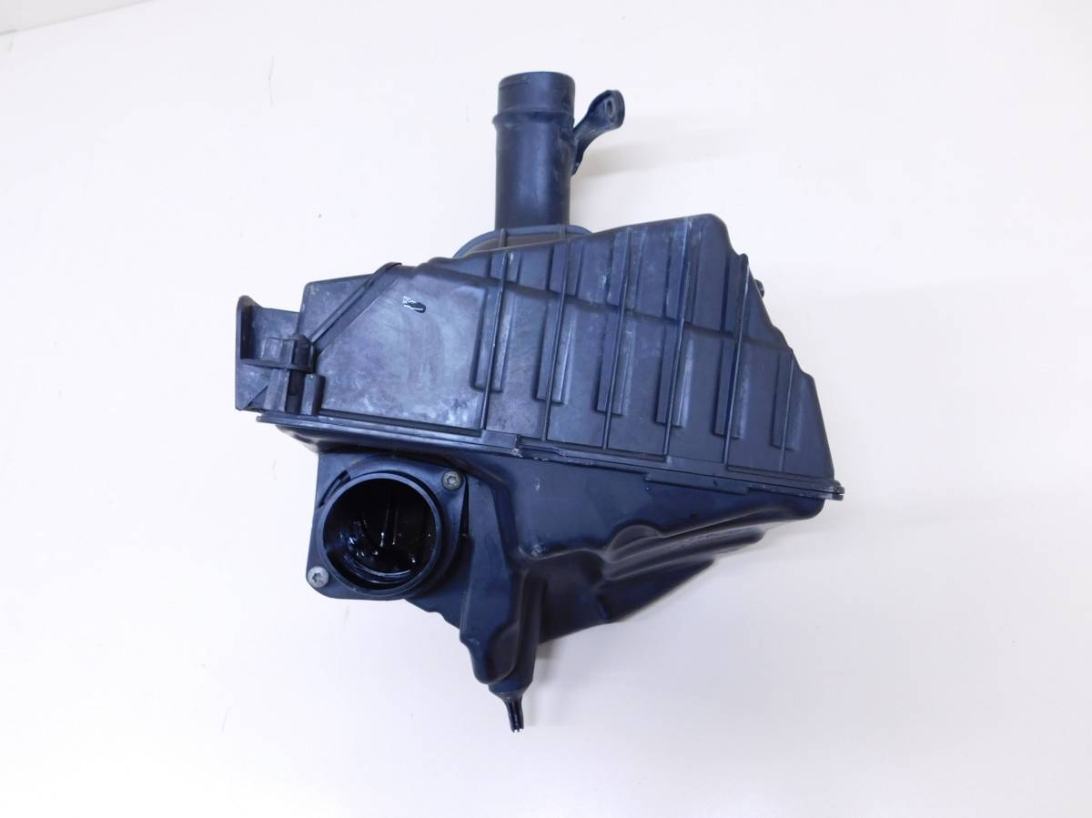 Корпус воздушного фильтра Renault Megane (3) 2009-2016