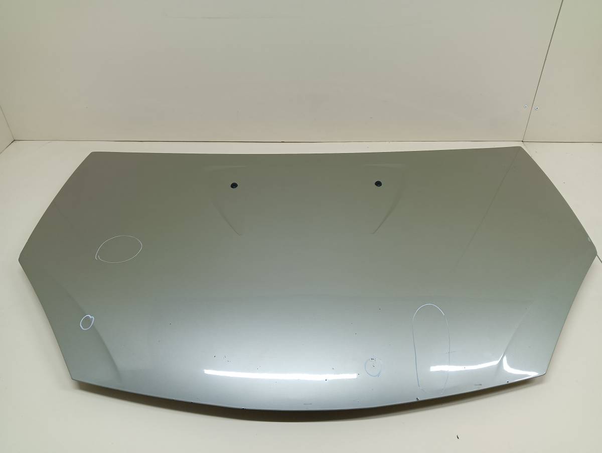 Капот Renault Sandero 2009-2014