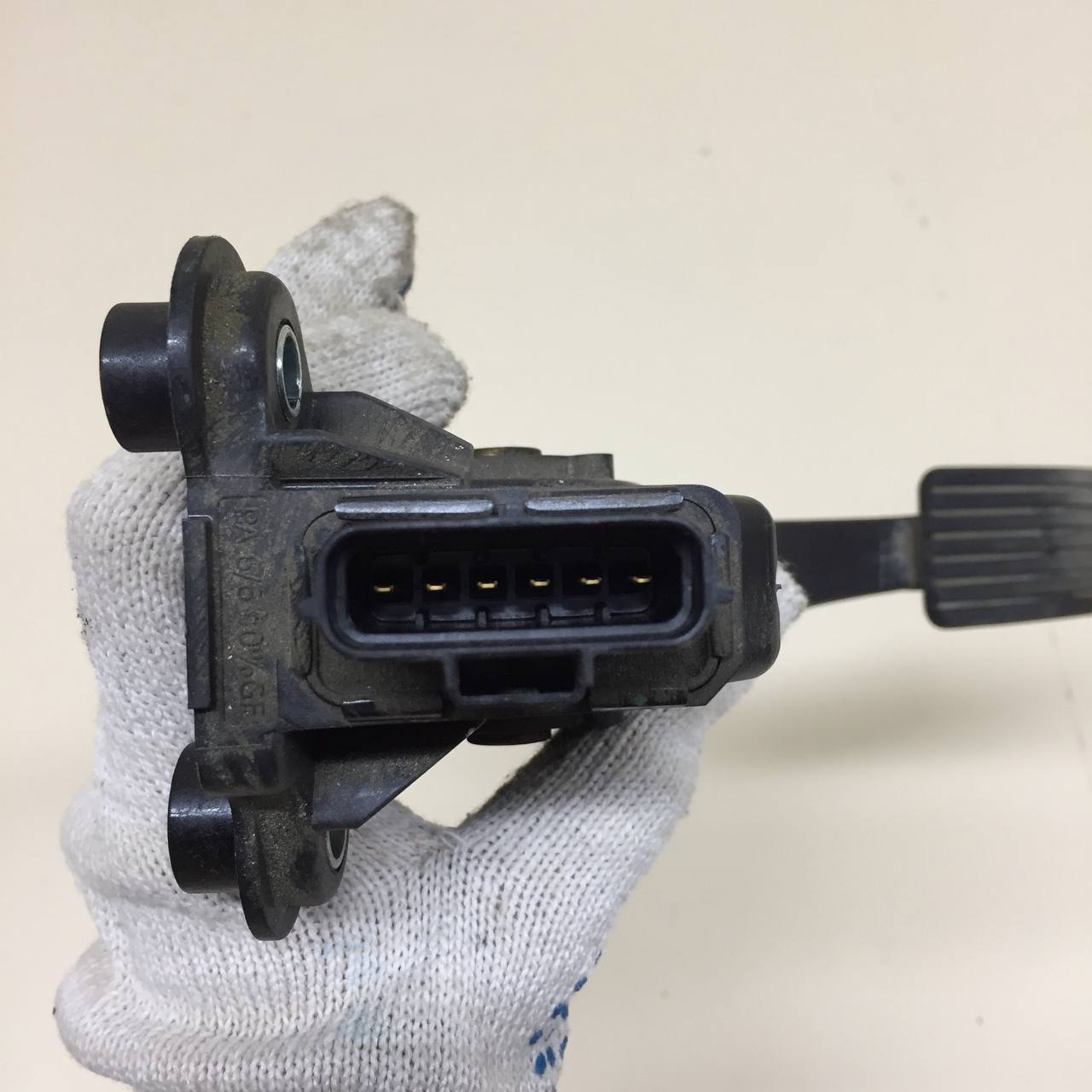 Педаль газа Mitsubishi Lancer X (CX, CY) 2007> Педаль газа Mitsubishi Lancer X (CX, CY) 2007>
