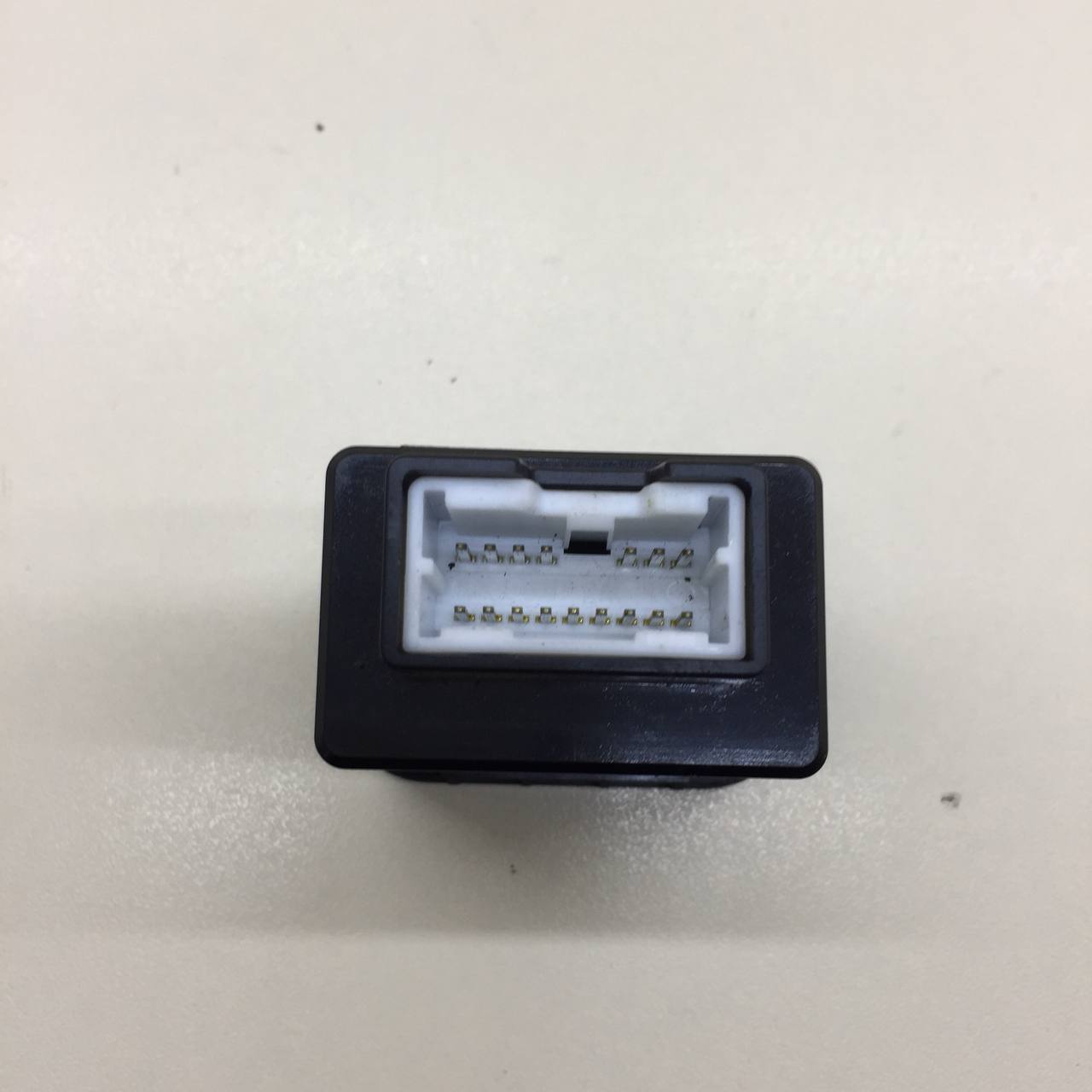 Разъем (USB AUX) Kia Optima 3 (TF) 2010-2015