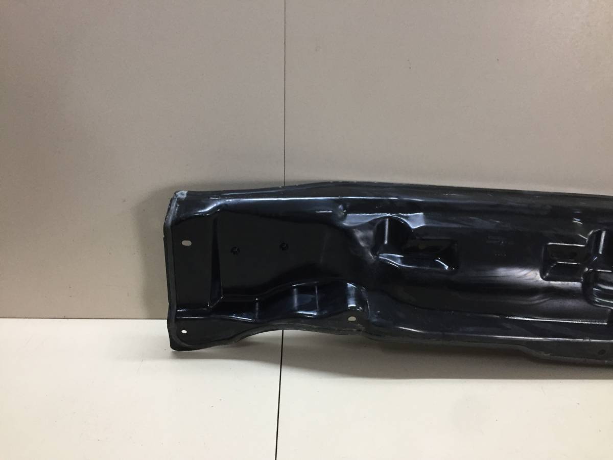 Водосток Volkswagen Polo (Sed RUS) 2011>