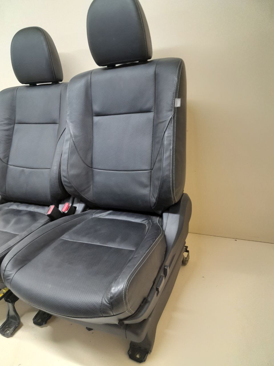 Сиденье (комплект) Mitsubishi Outlander (GF) 2012> Сиденье (комплект) Mitsubishi Outlander (GF) 2012>