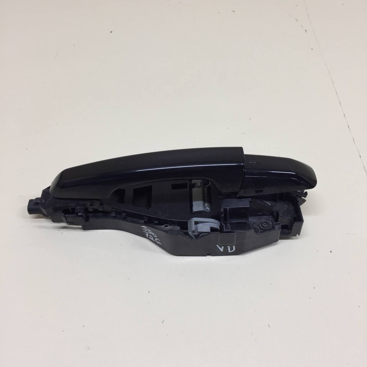 Ручка двери передней наружная левая Jaguar XE (760) 2014-2021 Ручка двери передней наружная левая Jaguar XE (760) 2014-2021