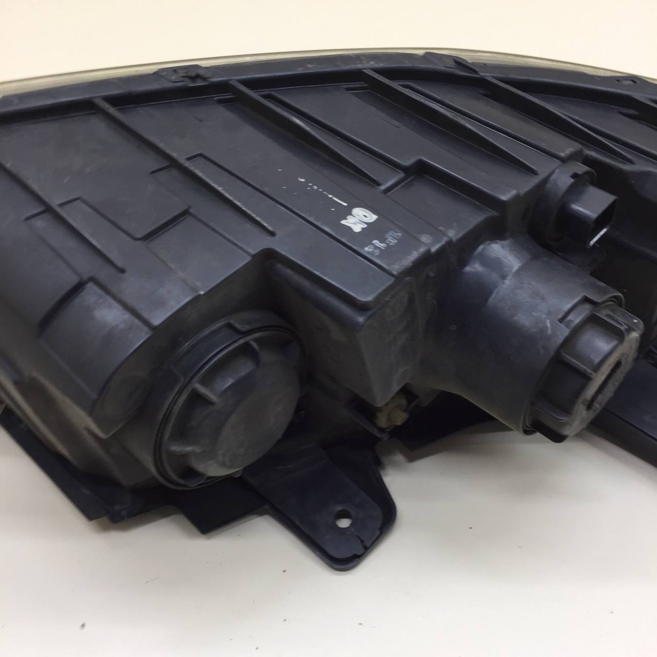 Фара левая Chevrolet Captiva (C140) 2011-2016