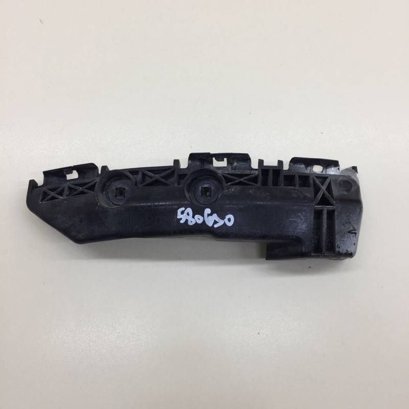 Кронштейн заднего бампера левый Toyota Rav 4 (A30) 2006-2013