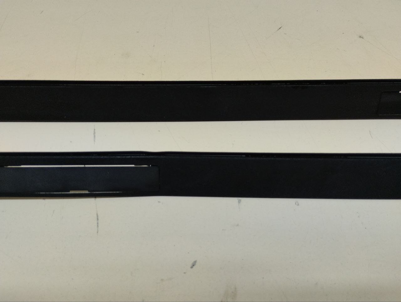 Молдинг крыши правый Peugeot 308 2007>