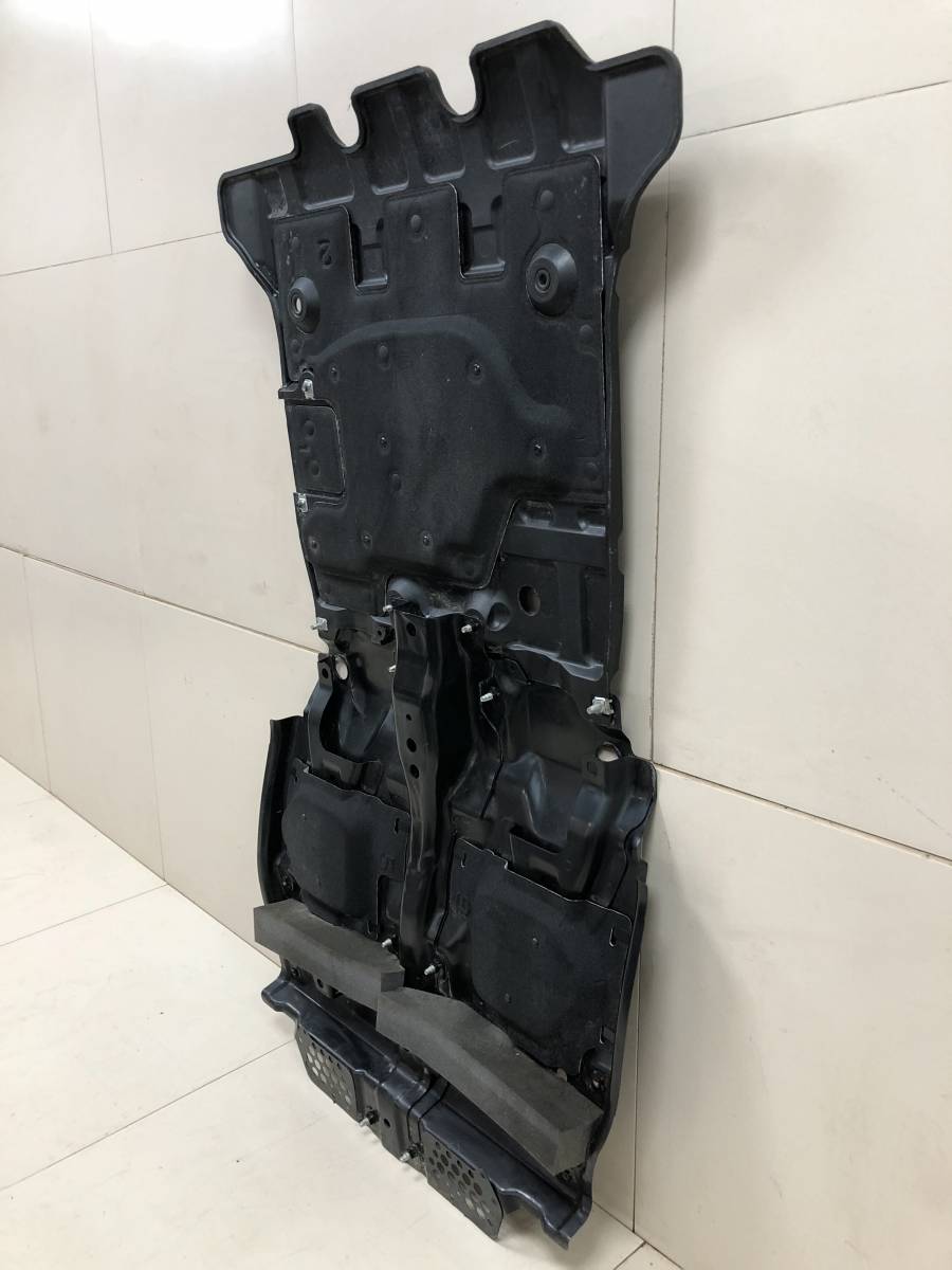 Защита картера Toyota Land Cruiser (J200) 2007-2015