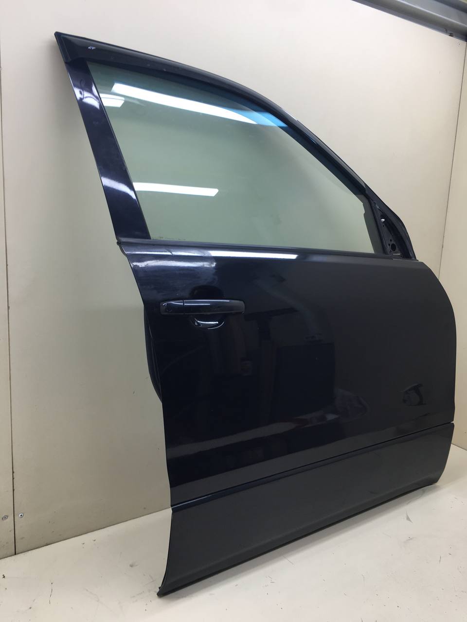 Дверь передняя правая Suzuki Grand Vitara 2005-2015 Дверь передняя правая Suzuki Grand Vitara 2005-2015