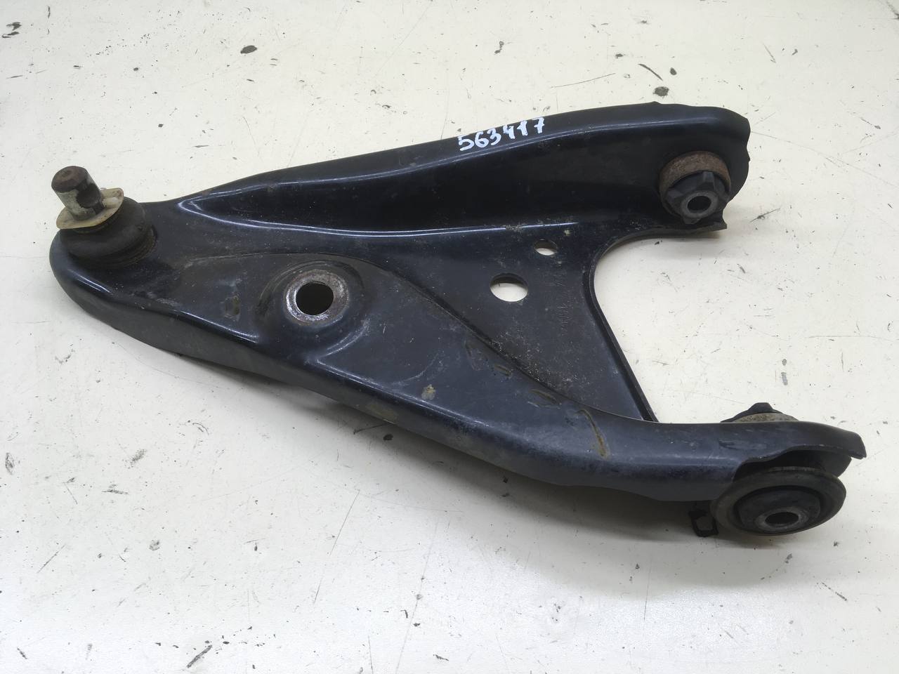 Рычаг передний левый Nissan Almera 3 (G11, G15) 2012>