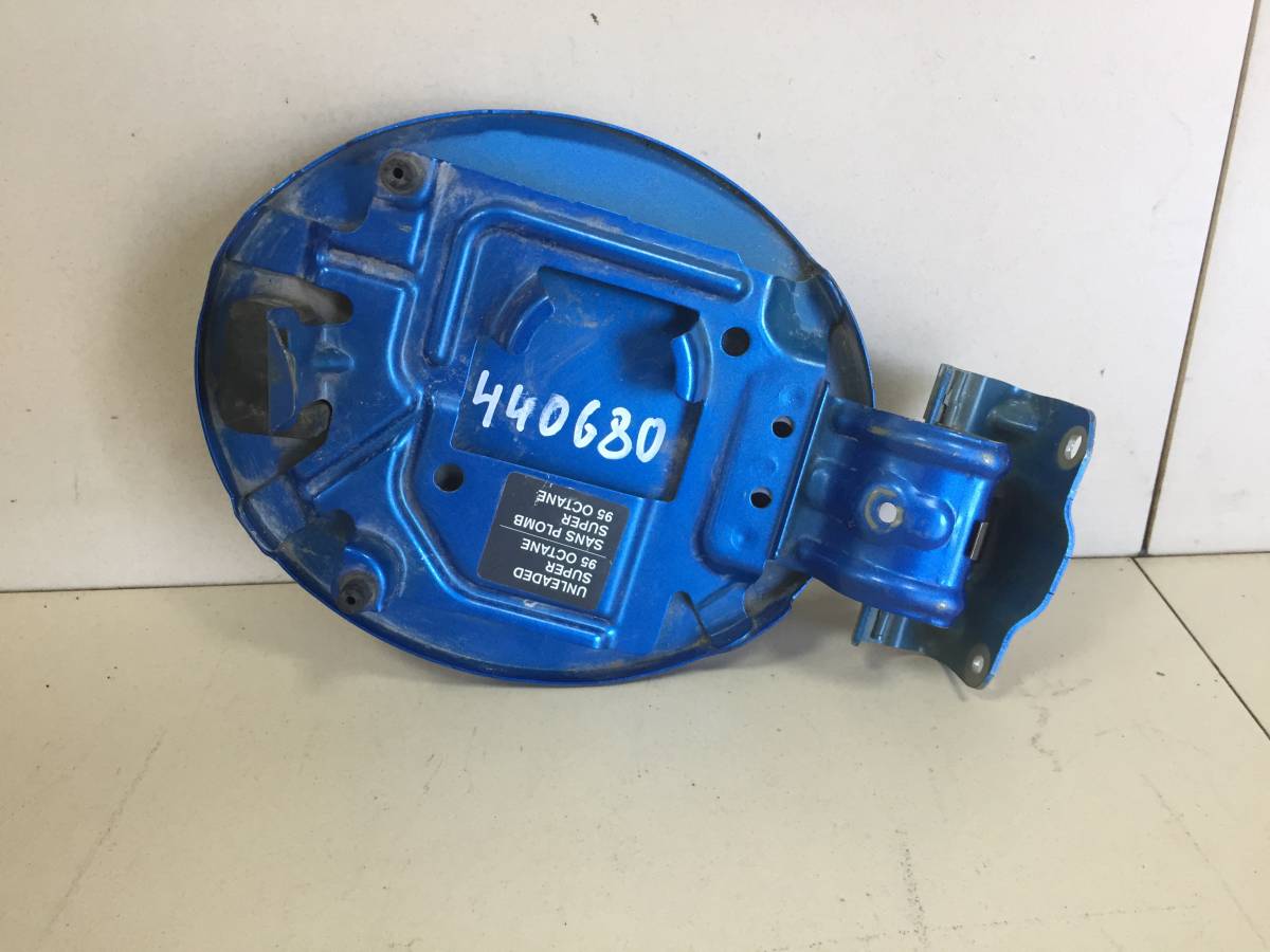 Лючок бензобака Nissan Note (E11) 2006-2013