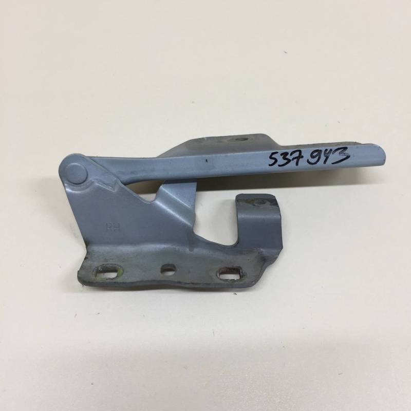 Петля капота правая Nissan Almera Classic (B10) 2006-2013 Петля капота правая Nissan Almera Classic (B10) 2006-2013