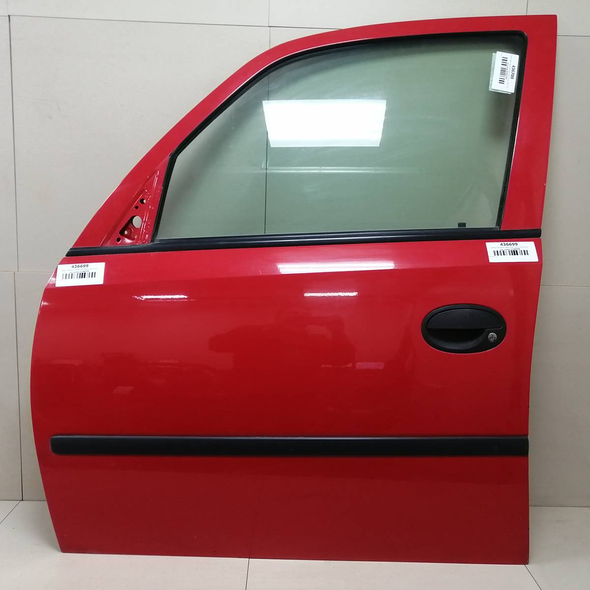 Дверь передняя левая Opel Meriva 2003-2010