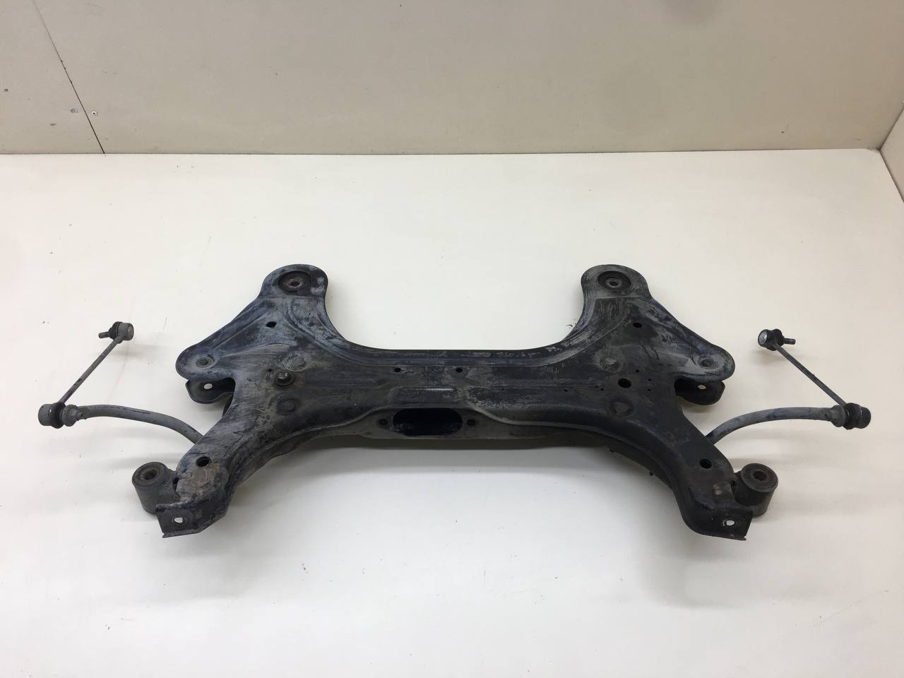 Балка подмоторная Chevrolet Aveo T250 2005-2011 Балка подмоторная Chevrolet Aveo T250 2005-2011