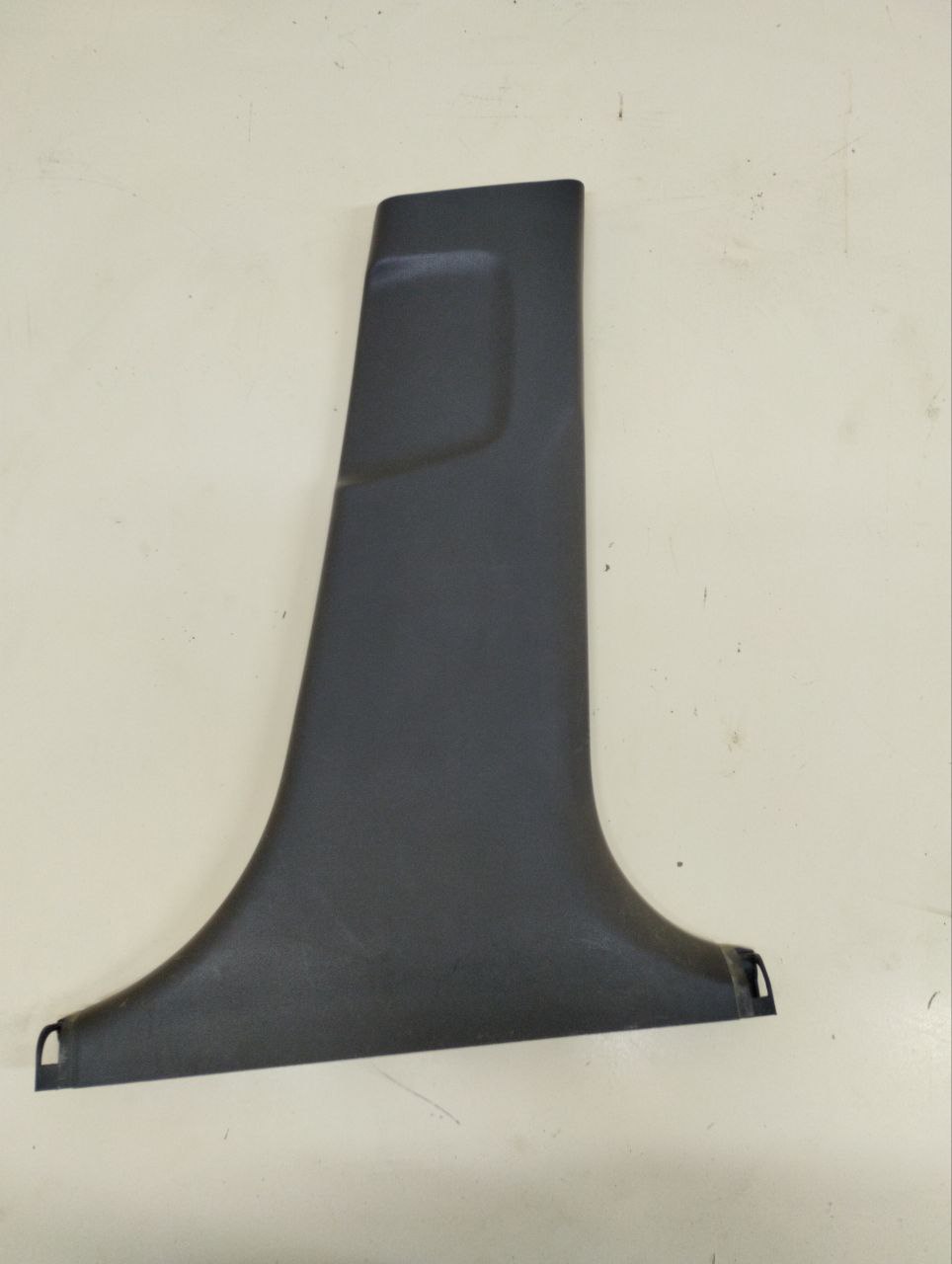 Обшивка стойки Hyundai Sonata 6 (YF) 2010-2014 Обшивка стойки Hyundai Sonata 6 (YF) 2010-2014