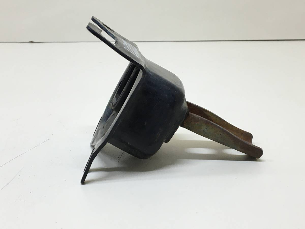 Опора двигателя левая Lada Vesta 2015>