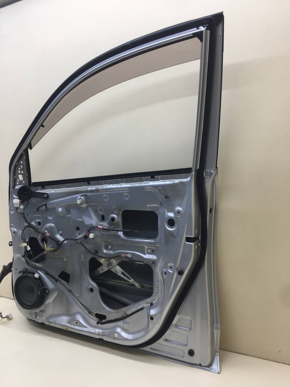 Дверь передняя правая Toyota Rav 4 (A30) 2006-2013