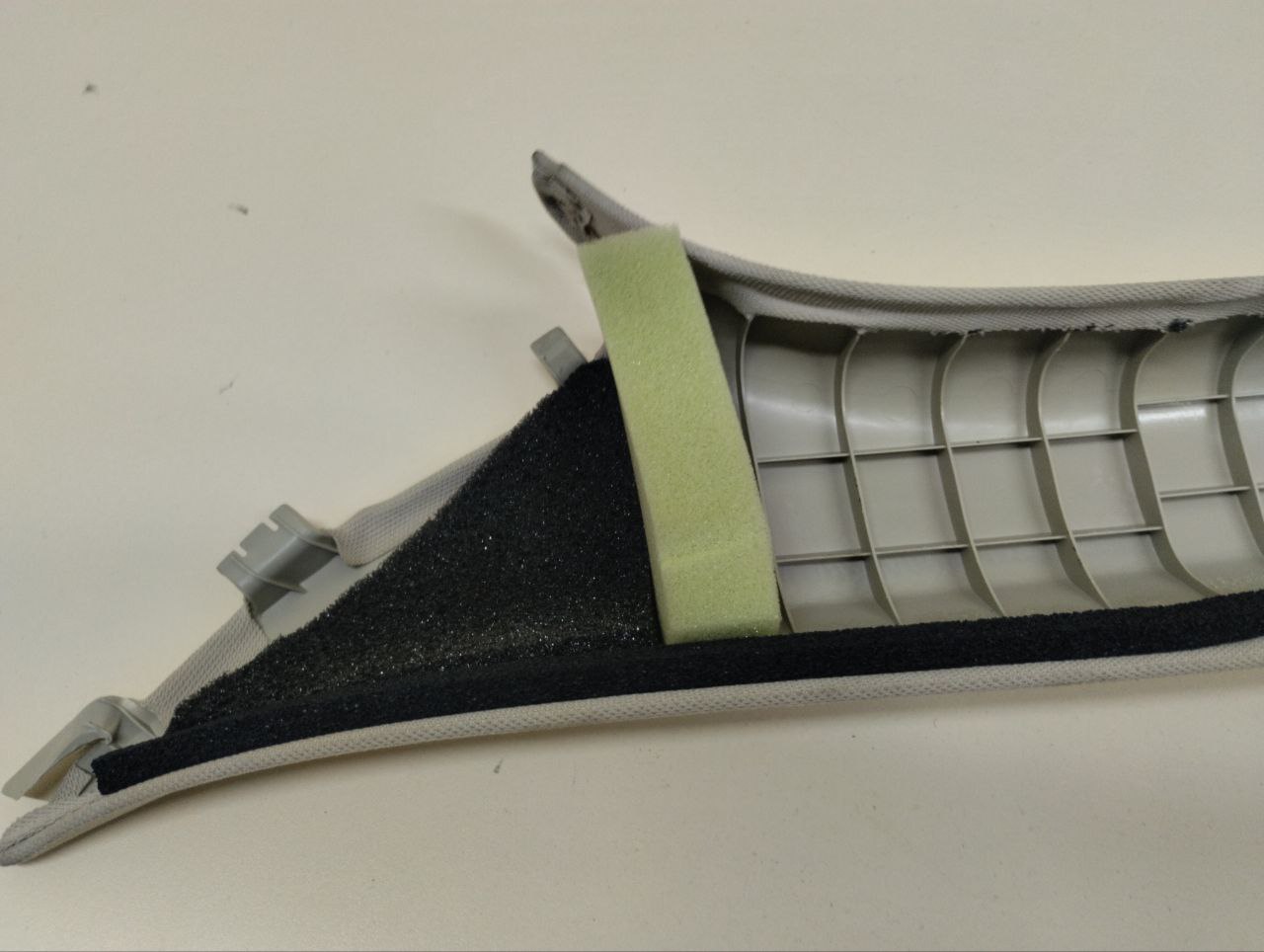 Обшивка стойки Mitsubishi Outlander (GF) 2012>