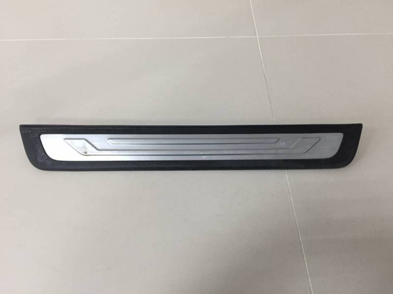 Накладка порога (внутренняя) Kia Sorento (XM) 2009-2021