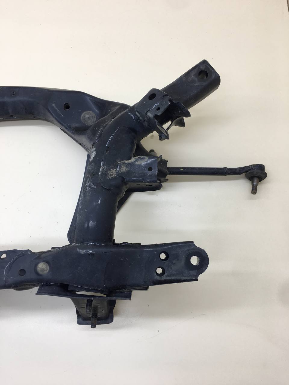 Балка задняя Toyota Rav 4 (XA40) 2013-2019 Балка задняя Toyota Rav 4 (XA40) 2013-2019