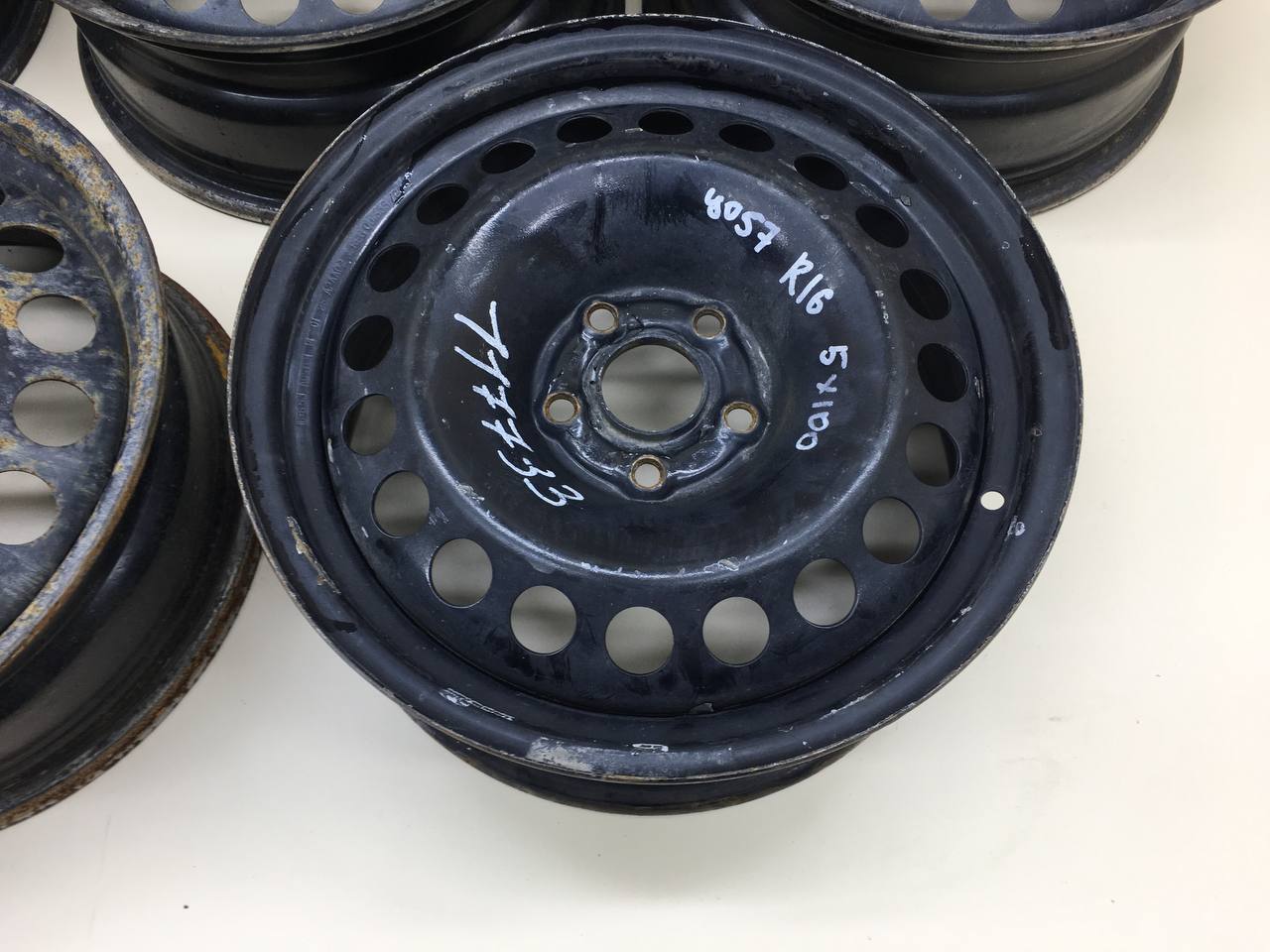 Диски к-кт R16 Штампованные