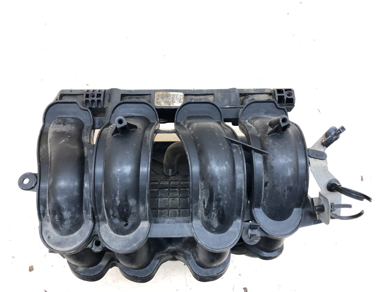 Коллектор впускной Ford Focus 3 2011> Коллектор впускной Ford Focus 3 2011>