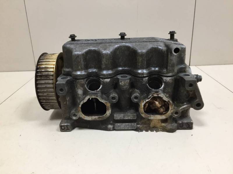 Головка блока цилиндров Subaru Impreza (G10) 1996-2000