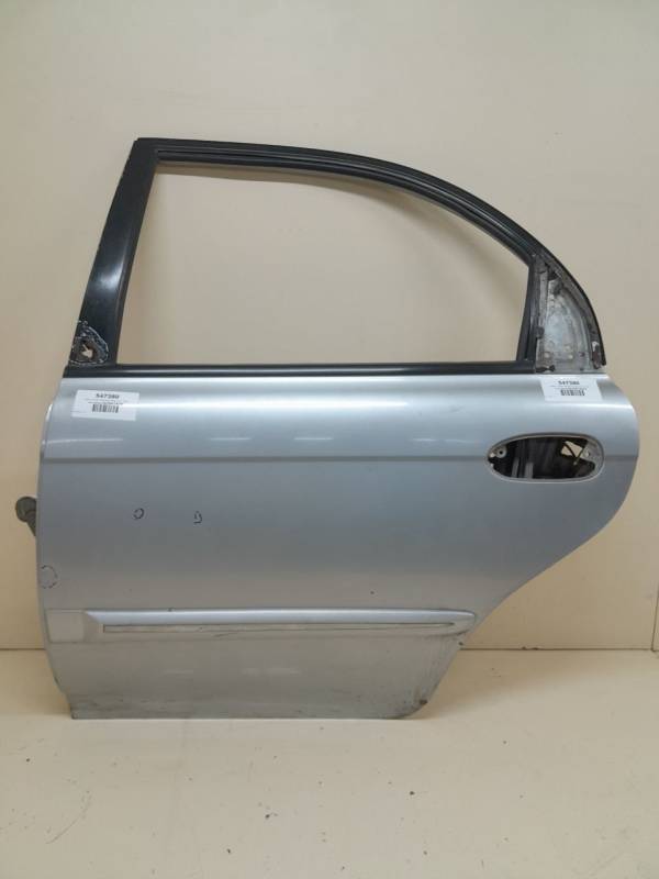 Дверь задняя левая Kia Sephia 2001-2004 Дверь задняя левая Kia Sephia 2001-2004