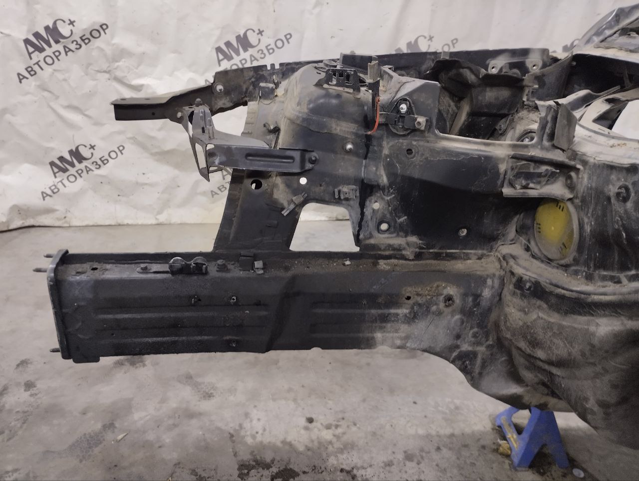Четверть передняя правая BMW 3-series E90/E91 2005-2011