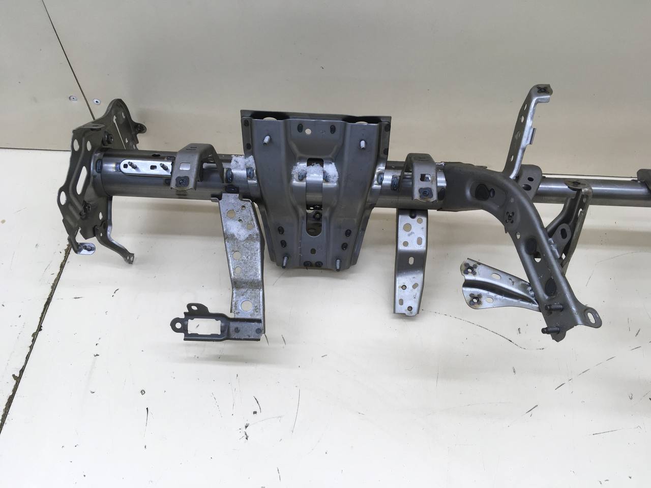 Усилитель торпедо Toyota Land Cruiser Prado (J150) 2009-2022