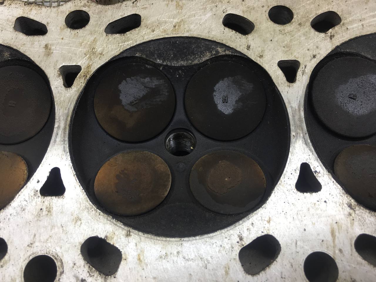 Головка блока цилиндров Toyota Camry (XV50) 2011-2014 Головка блока цилиндров Toyota Camry (XV50) 2011-2014