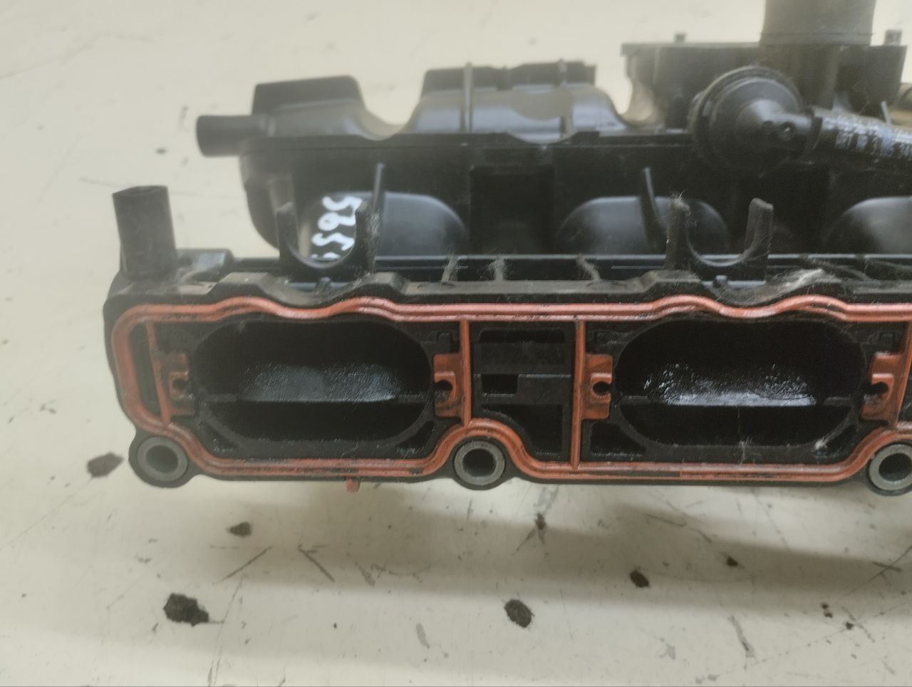 Коллектор впускной Volkswagen Passat B7 2011-2015