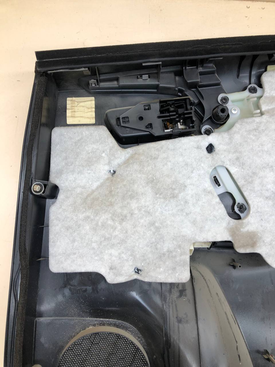 Обшивка двери задней левой Toyota Rav 4 (XA40) 2013-2019