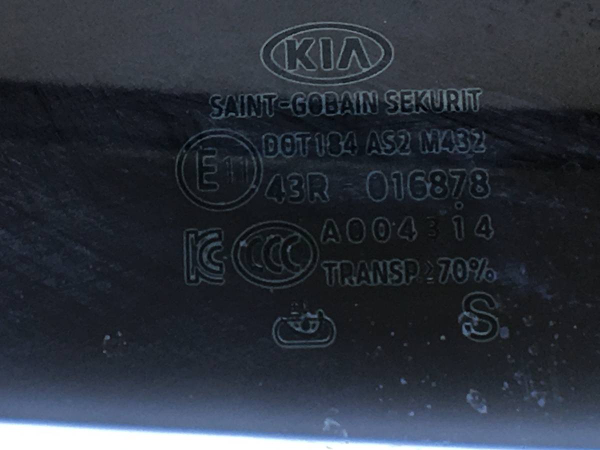 Стекло двери задней левой Kia Cerato (BD) 2018-2022