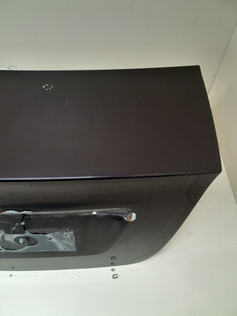 Крышка багажника Ford Focus 2 (DB) 2008-2011 Крышка багажника Ford Focus 2 (DB) 2008-2011
