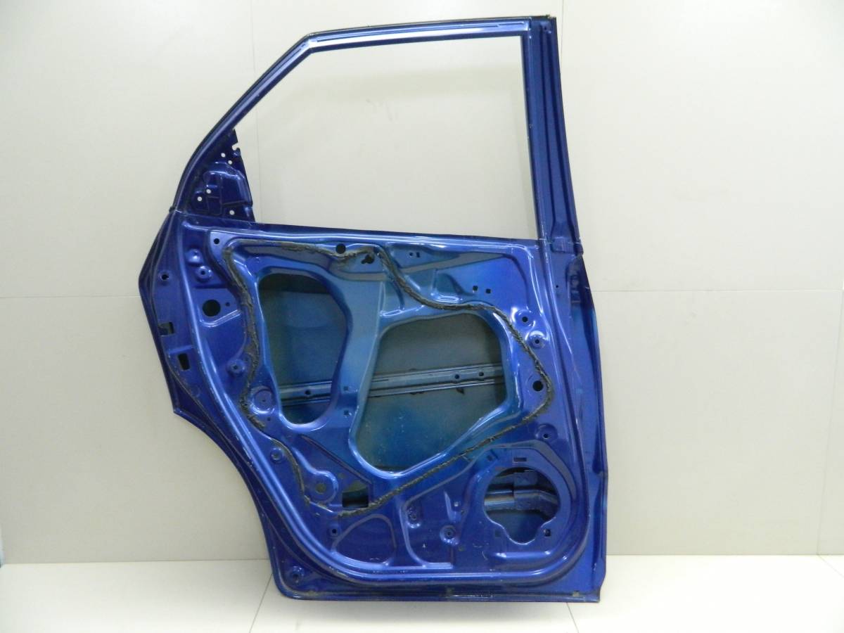 Дверь задняя левая Honda Civic 5D 2006-2012